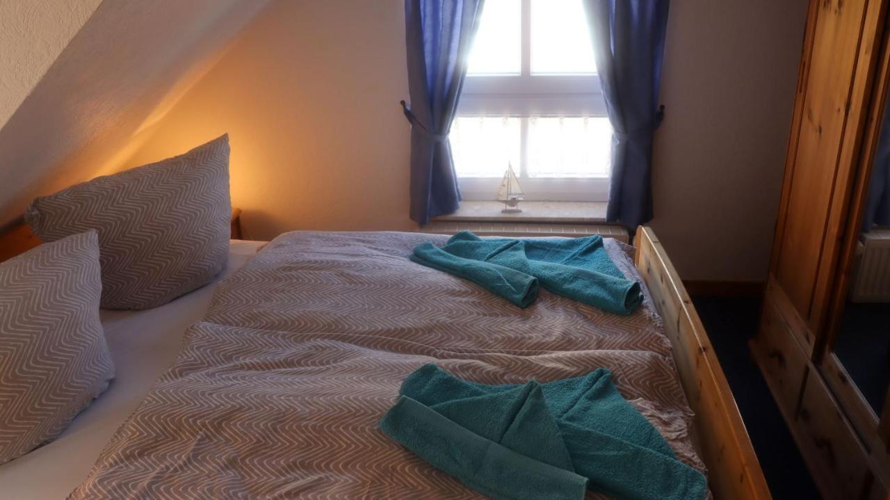 Ferienwohnung " Luv " Neuharlingersiel Exterior foto
